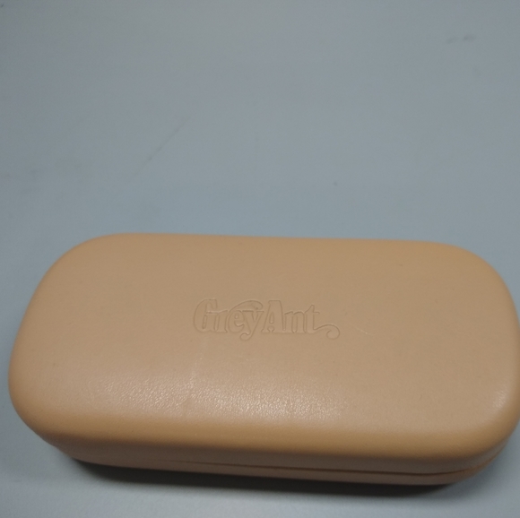 Grey Ant sunglasses - The Foundry - Picture 7 of 7